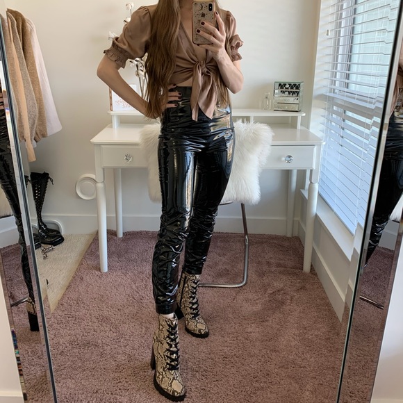 NEW Steve Madden Boots - Picture 8 of 9